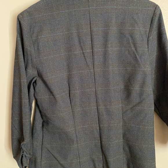 Gray blazer - Picture 3 of 4